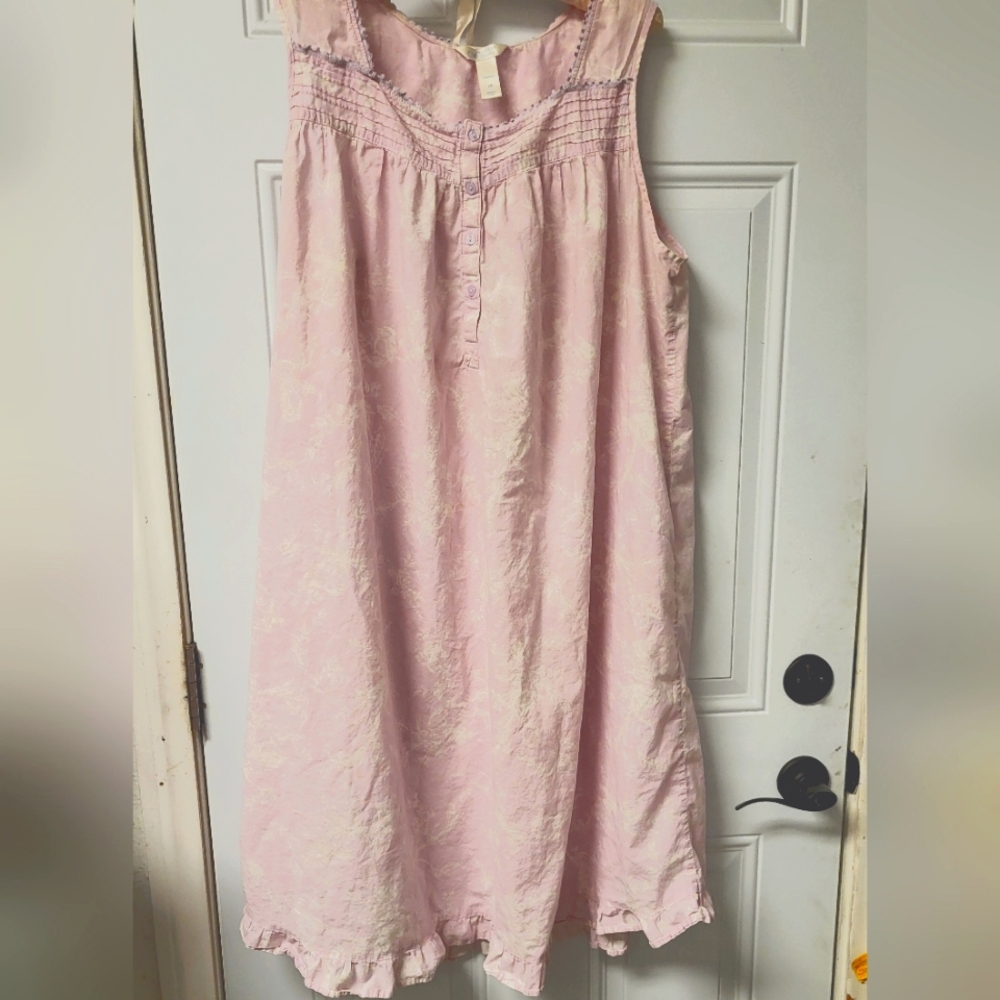 Adonna 1X nightgown
